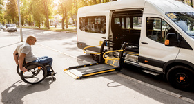 Wheelchair-accessible taxi to DIA airport in Snowmass, CO